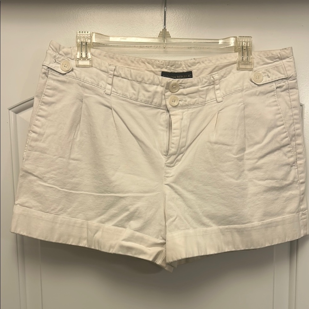 Banana Republic White Bermuda Shorts Relaxed Fit